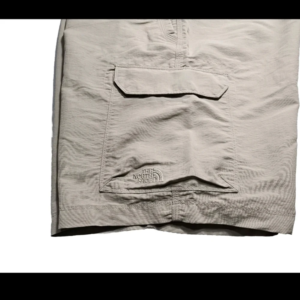 The North Face Men's Brown Cargo Shorts Sz 38 Outdoors Fishing Hiking 100% Nylon